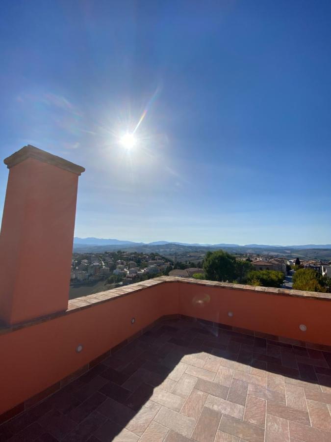 B&B Terrazza Sul Borgo Mogliano Dış mekan fotoğraf